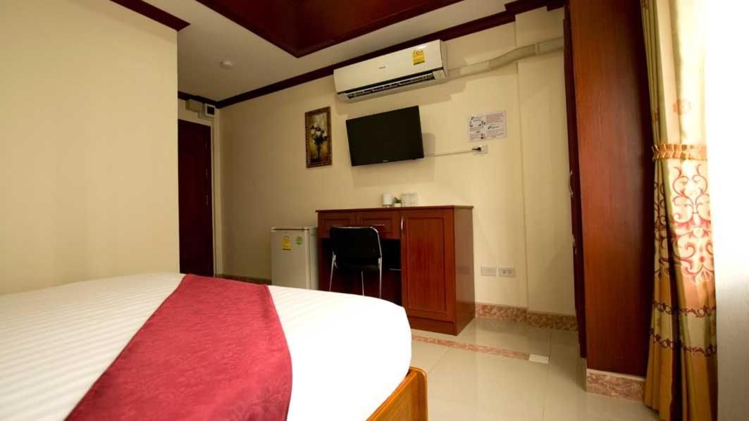 Bluebird Inn Pattaya Eksteriør bilde