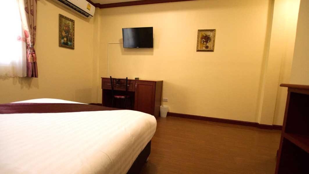 Bluebird Inn Pattaya Eksteriør bilde