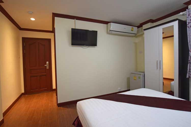 Bluebird Inn Pattaya Eksteriør bilde